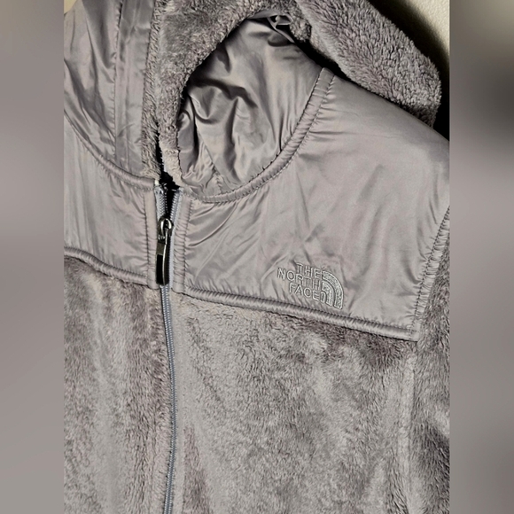 Women's The North Face Gray Osito Hooded Gorpcore Fleece Jacket, Medium - Picture 3 of 5